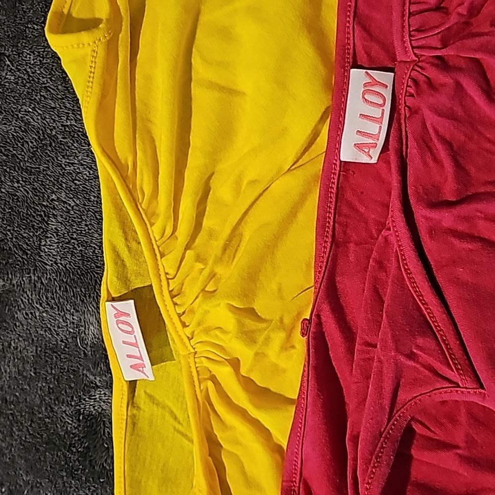 Tank Top Set - Picture 2 of 2
